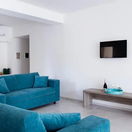 Luna Minoica Hotel 3*