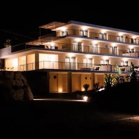 Luna Minoica Hotel 3*